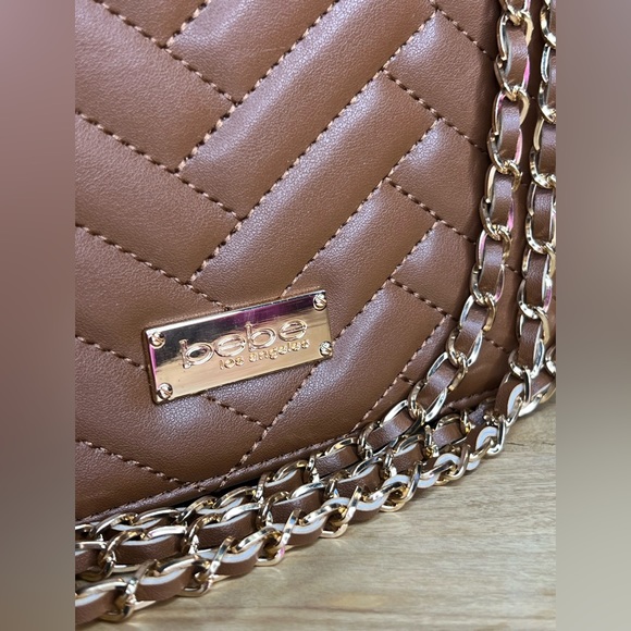 bebe Sophia chain crossbody - Picture 5 of 16